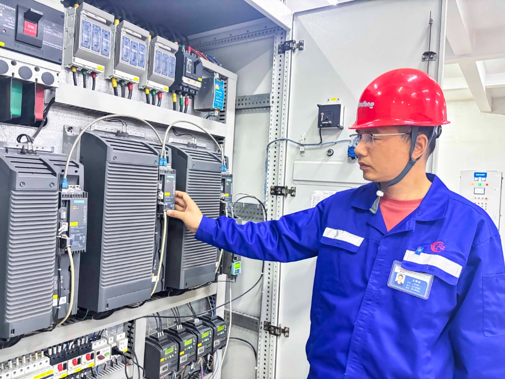 桐昆杜元祖獲評“浙江工匠”